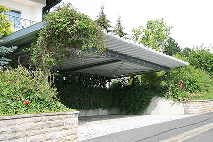 Integrierter Carport